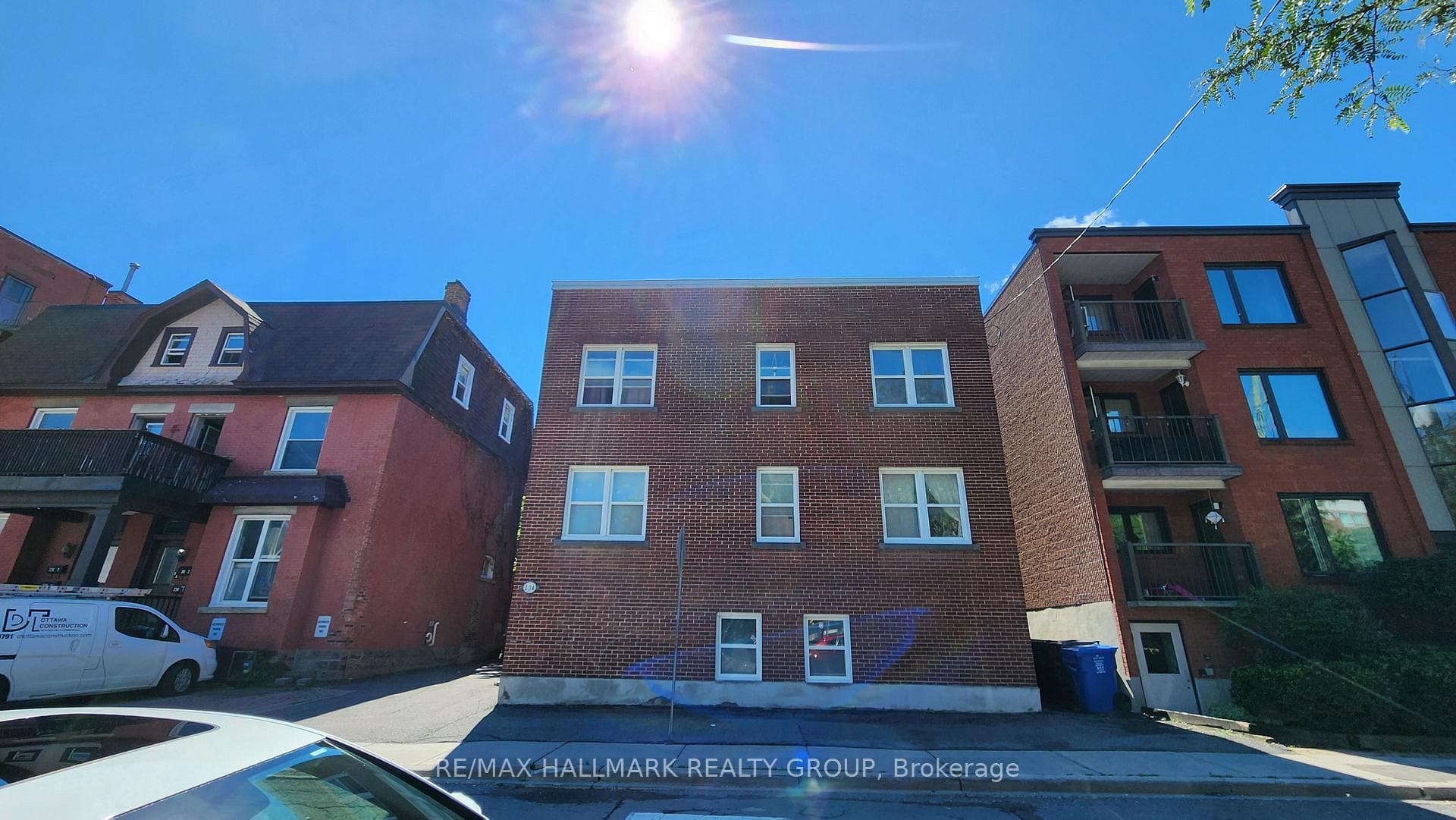 234 FRANK Street Unit 1 photo 2