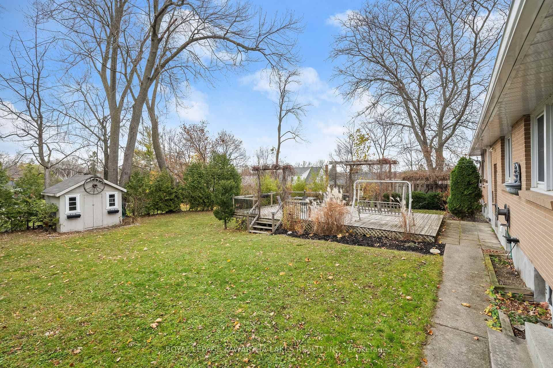 668 Stannor Drive photo 37