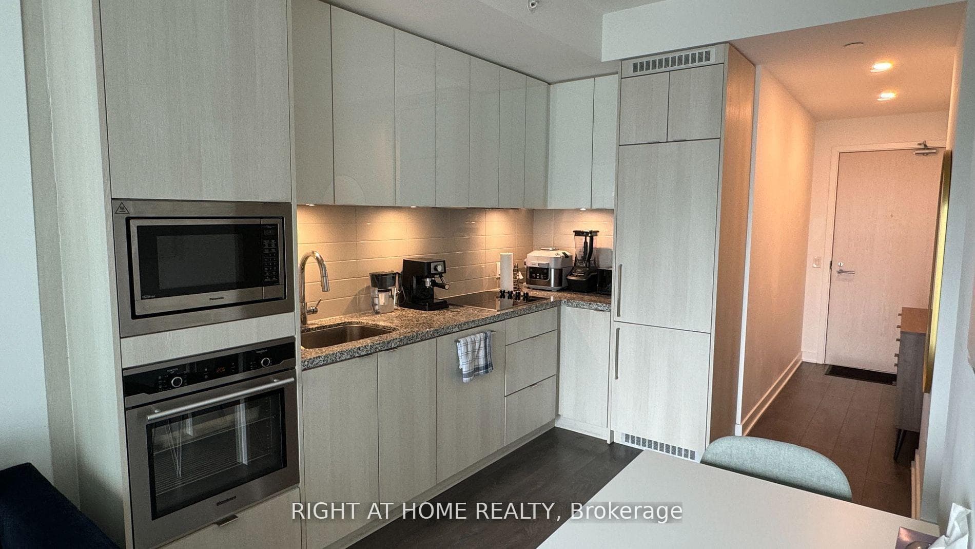 115 Blue Jays Way Unit 4601 photo 6
