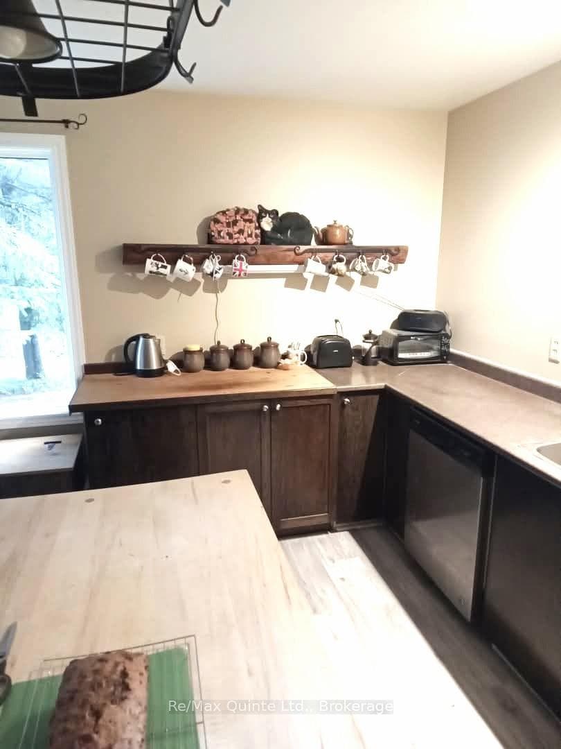 690 Potter Settlement Road photo 18