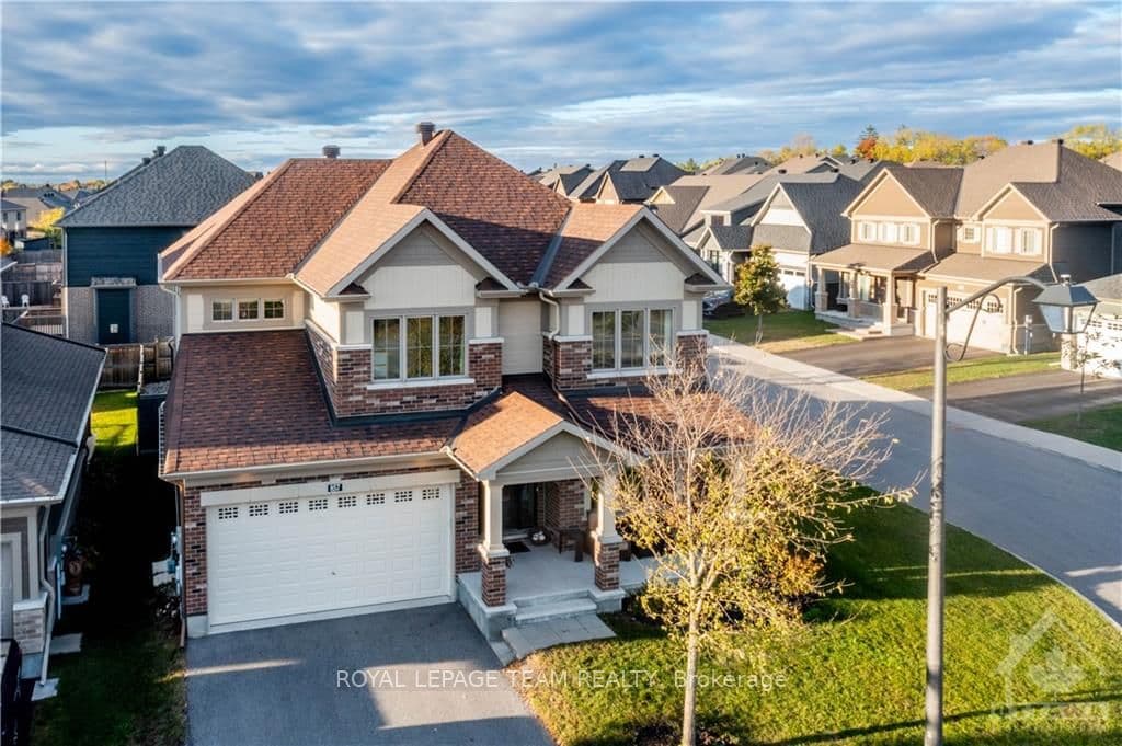 857 PERCIVAL Crescent photo 28