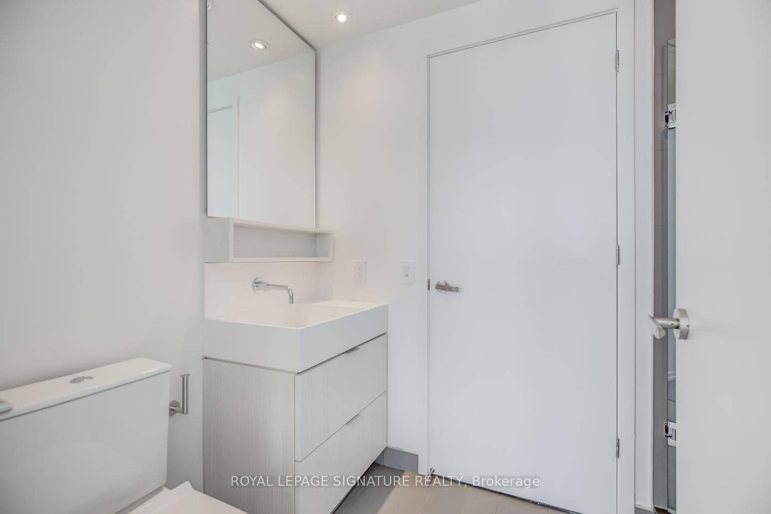 5 Soudan Avenue Unit 2604 photo 12
