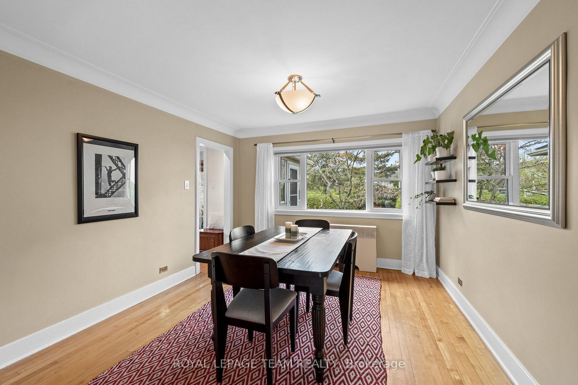 108 Onslow Crescent photo 10
