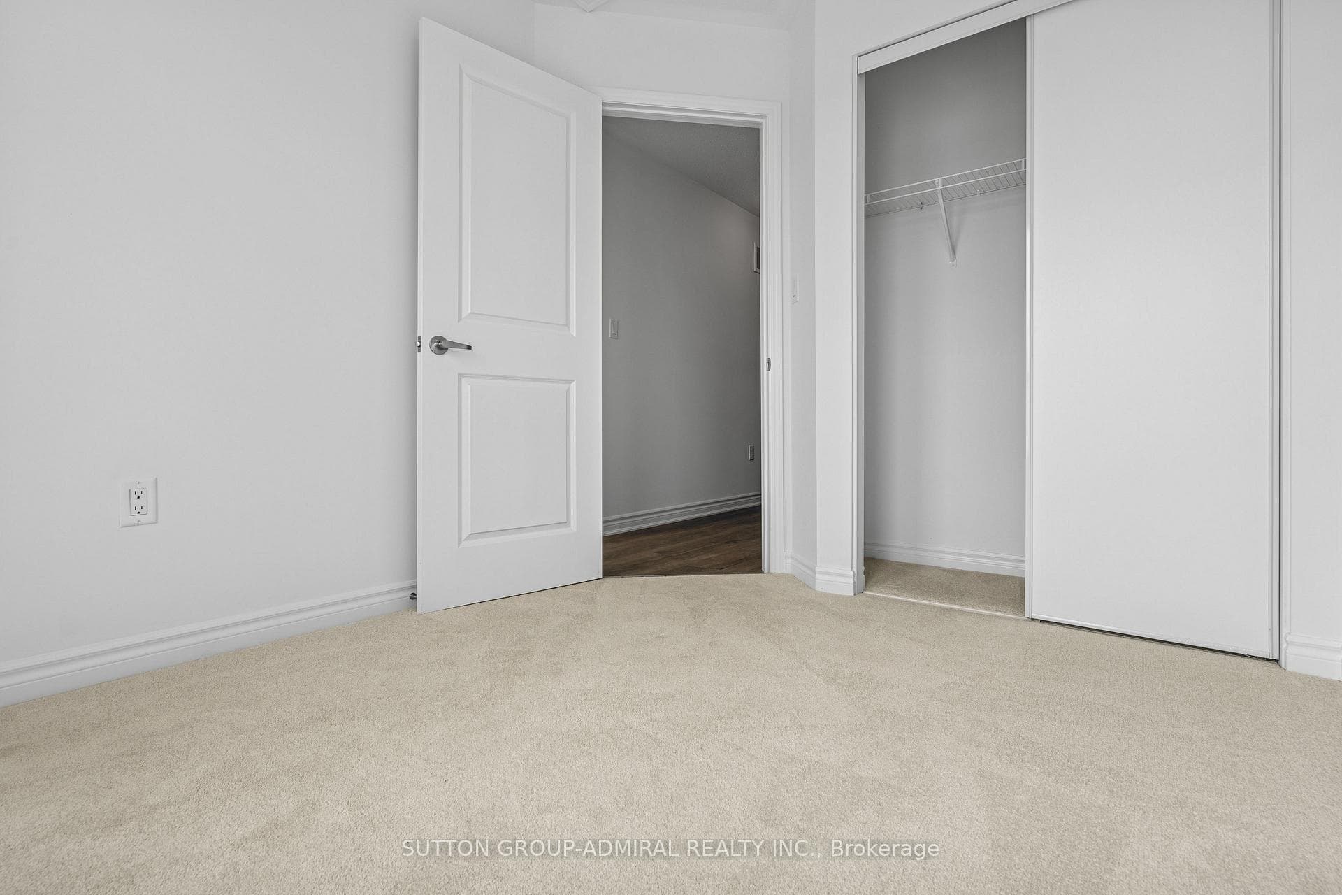 48 Elmer Moss Avenue photo 29