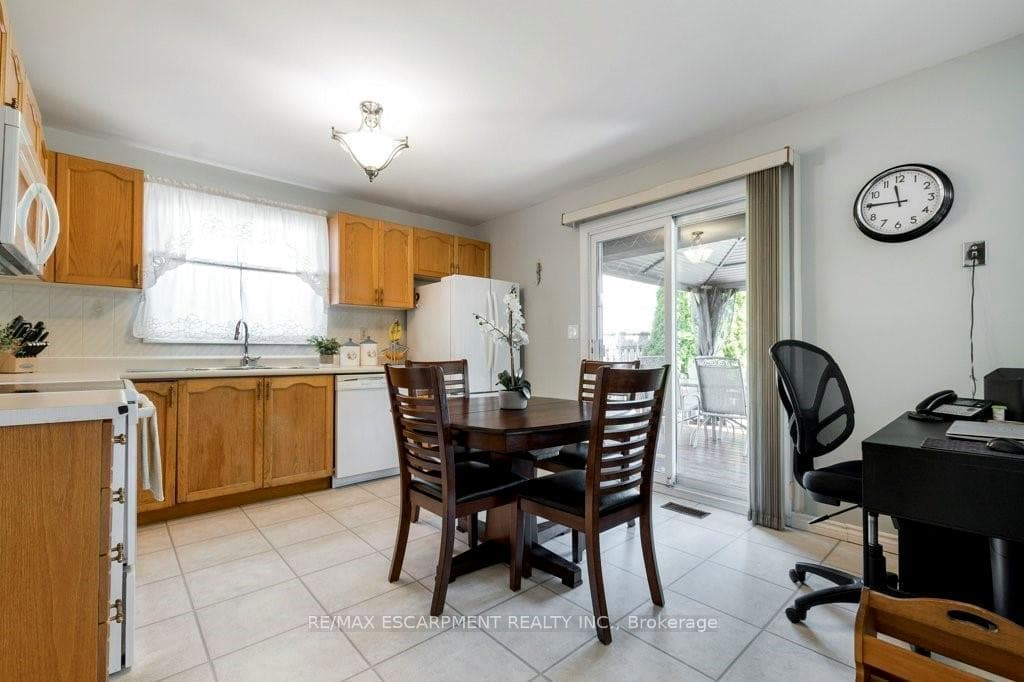 49 Dublin Drive photo 12