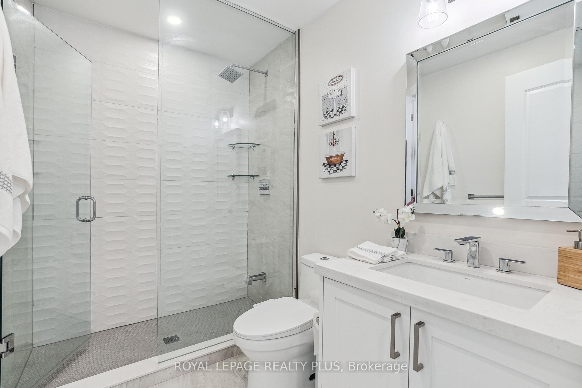 325 Ashbury Road photo 22