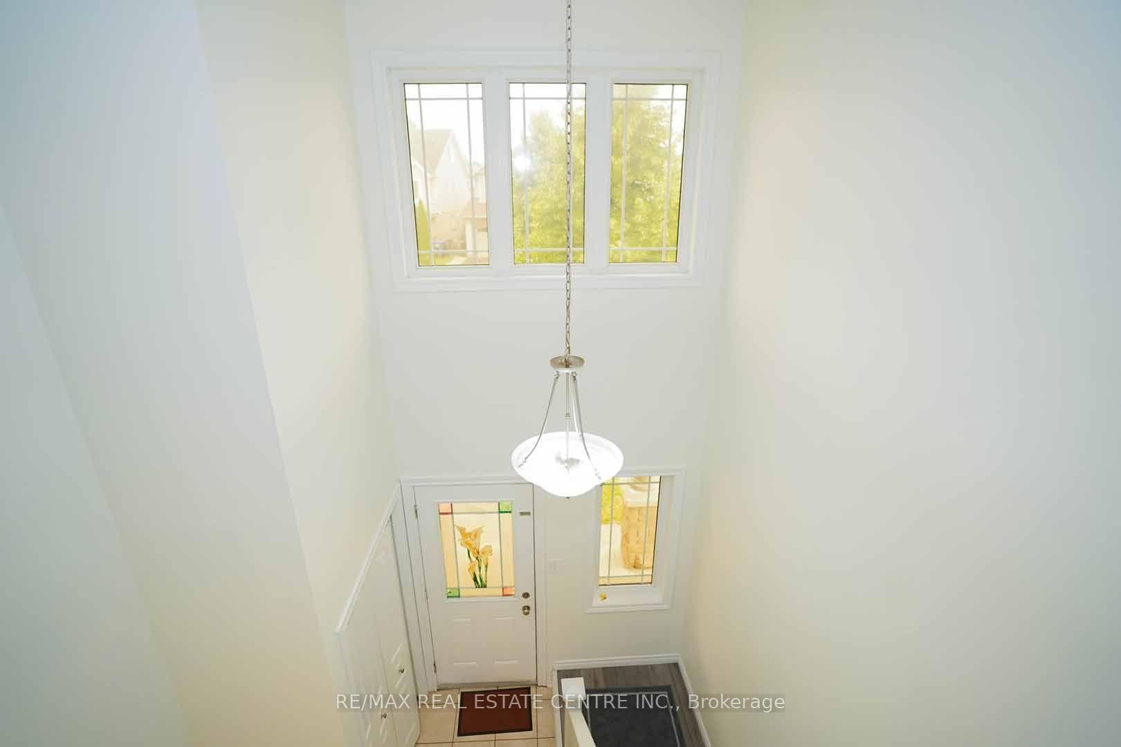 18 Heritage Drive photo 34