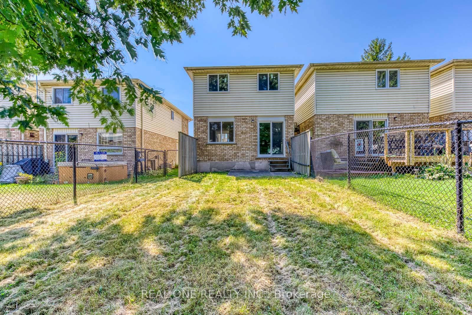 12 Danville Avenue photo 16