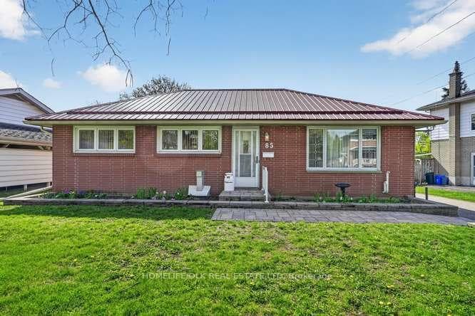 85 Reynolds Drive photo 3