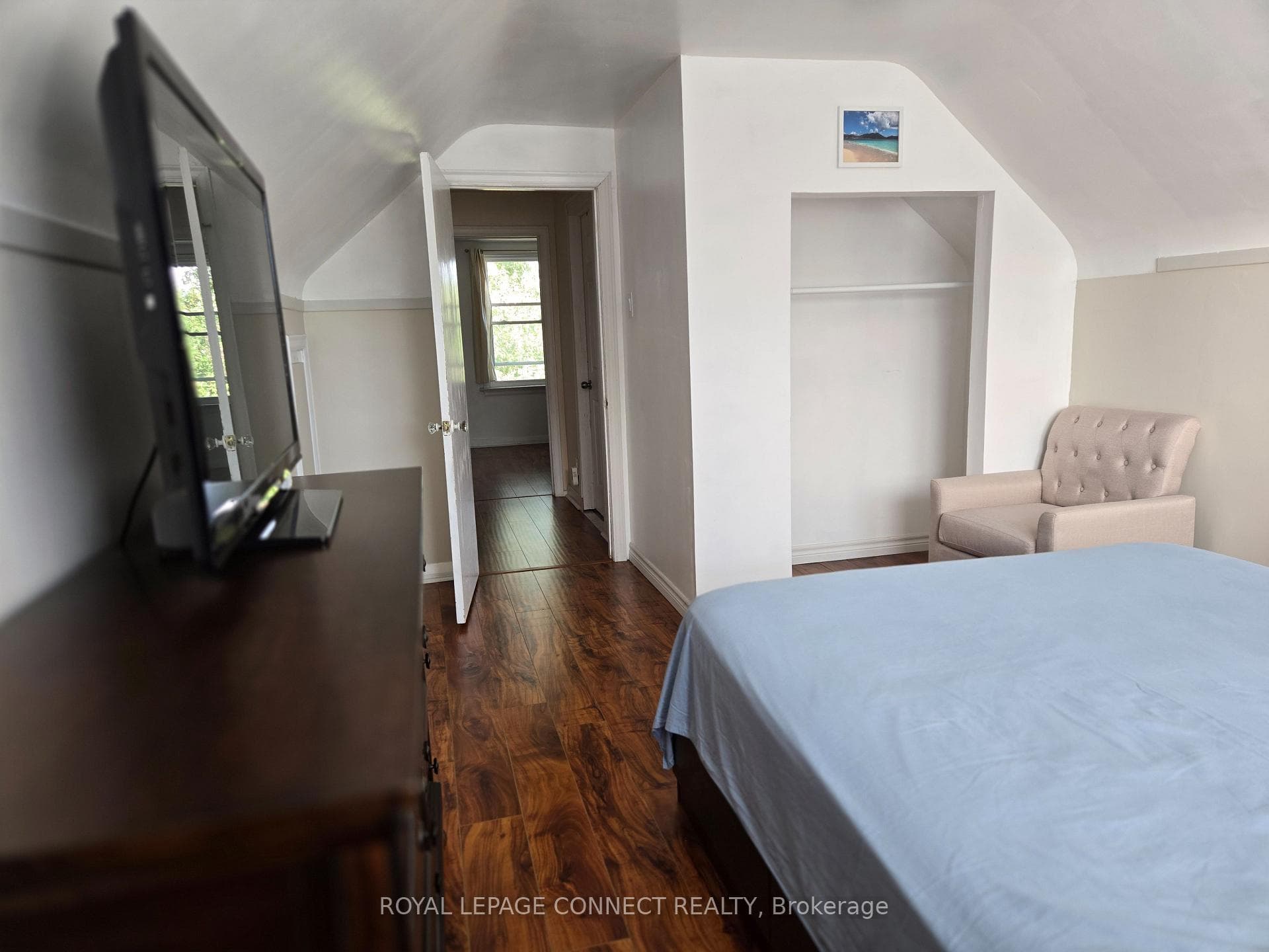 220 Glencairn Avenue photo 11