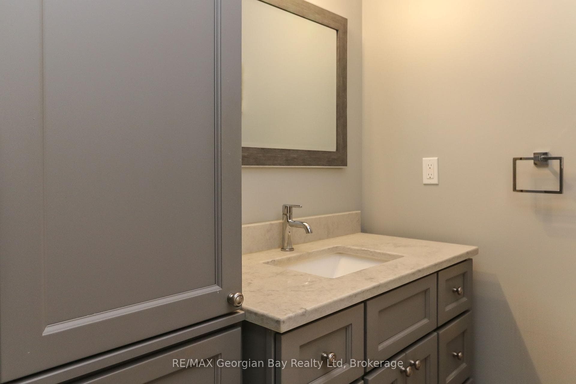 MAIN 4PC BATH