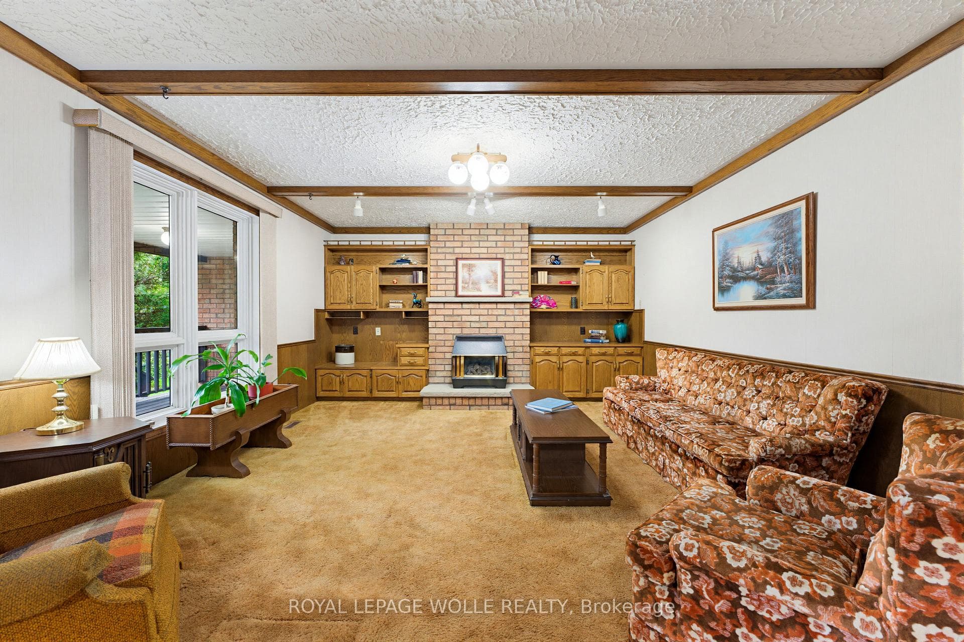 64 Hilltop Court photo 15