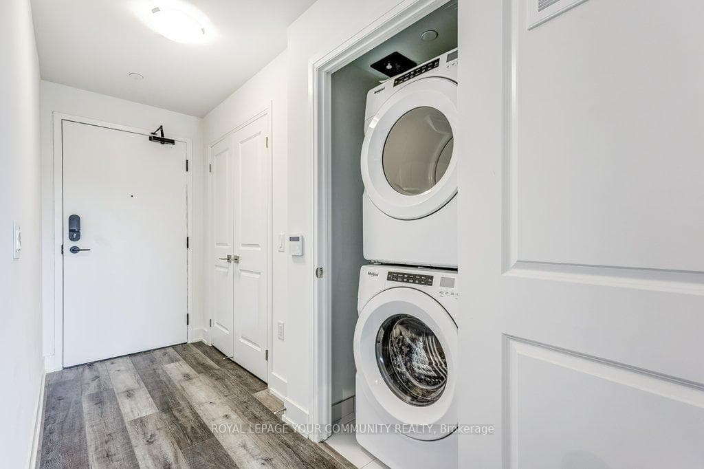 Ensuite Washer and Dryer