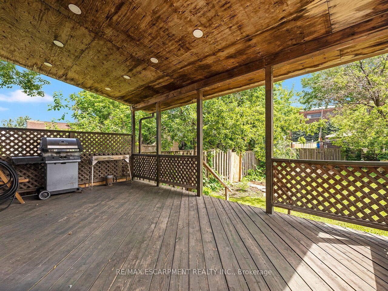 52 Stapleton Avenue photo 24