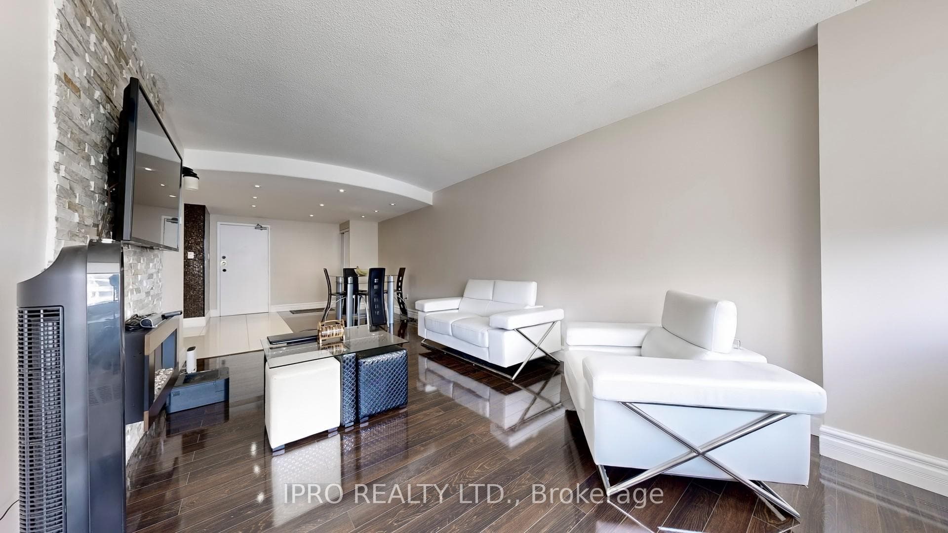 370 Dixon Road Unit 712 photo 7