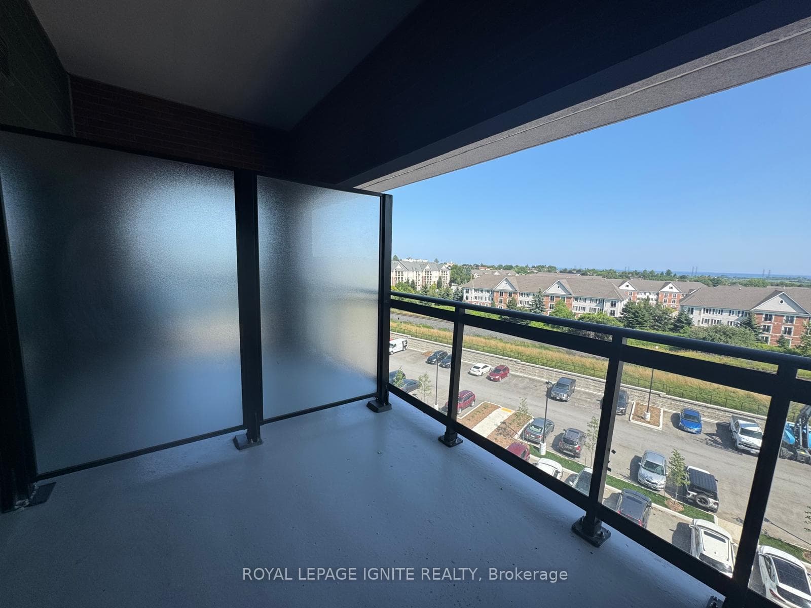 51 Clarington Boulevard Unit 627 photo 9
