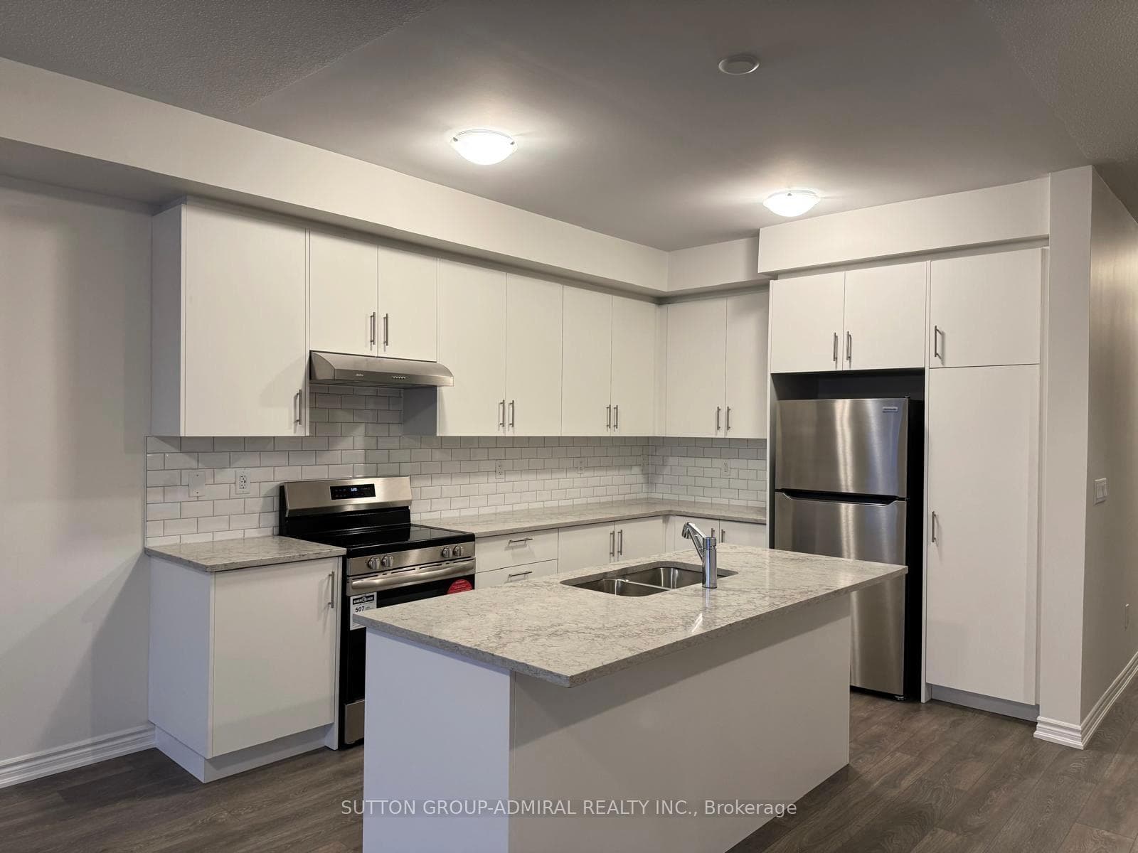 138 Greer Street photo 5