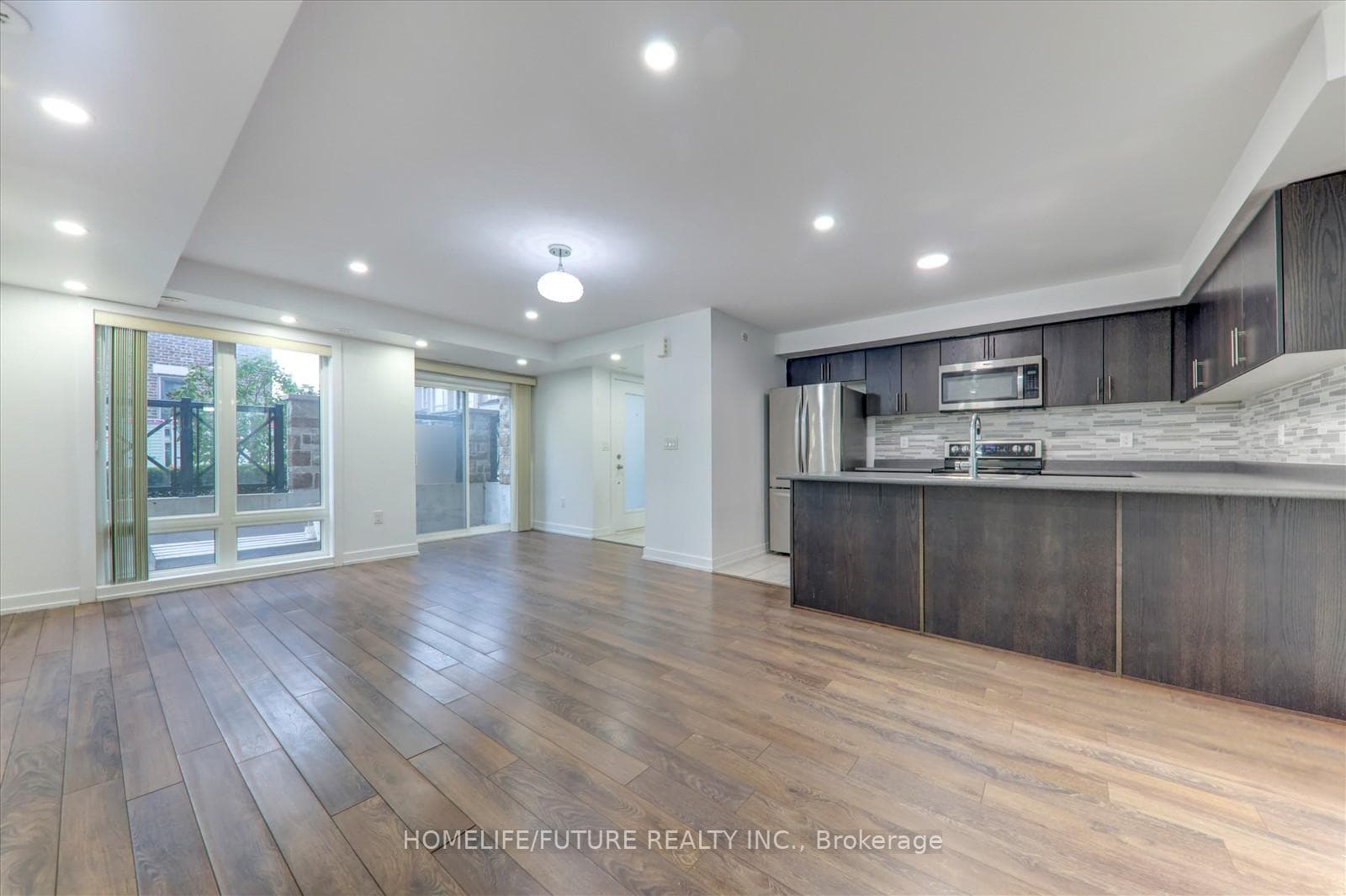 20 Westmeath Lane Unit 2327 photo 9