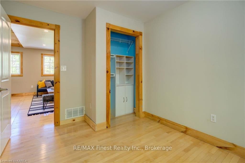 6596 CRAIG Road photo 24