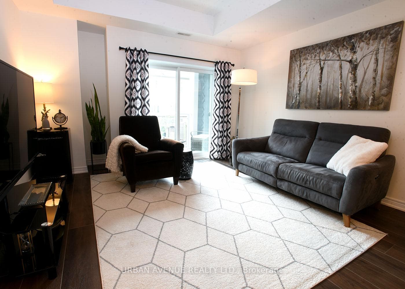 Living room - 3