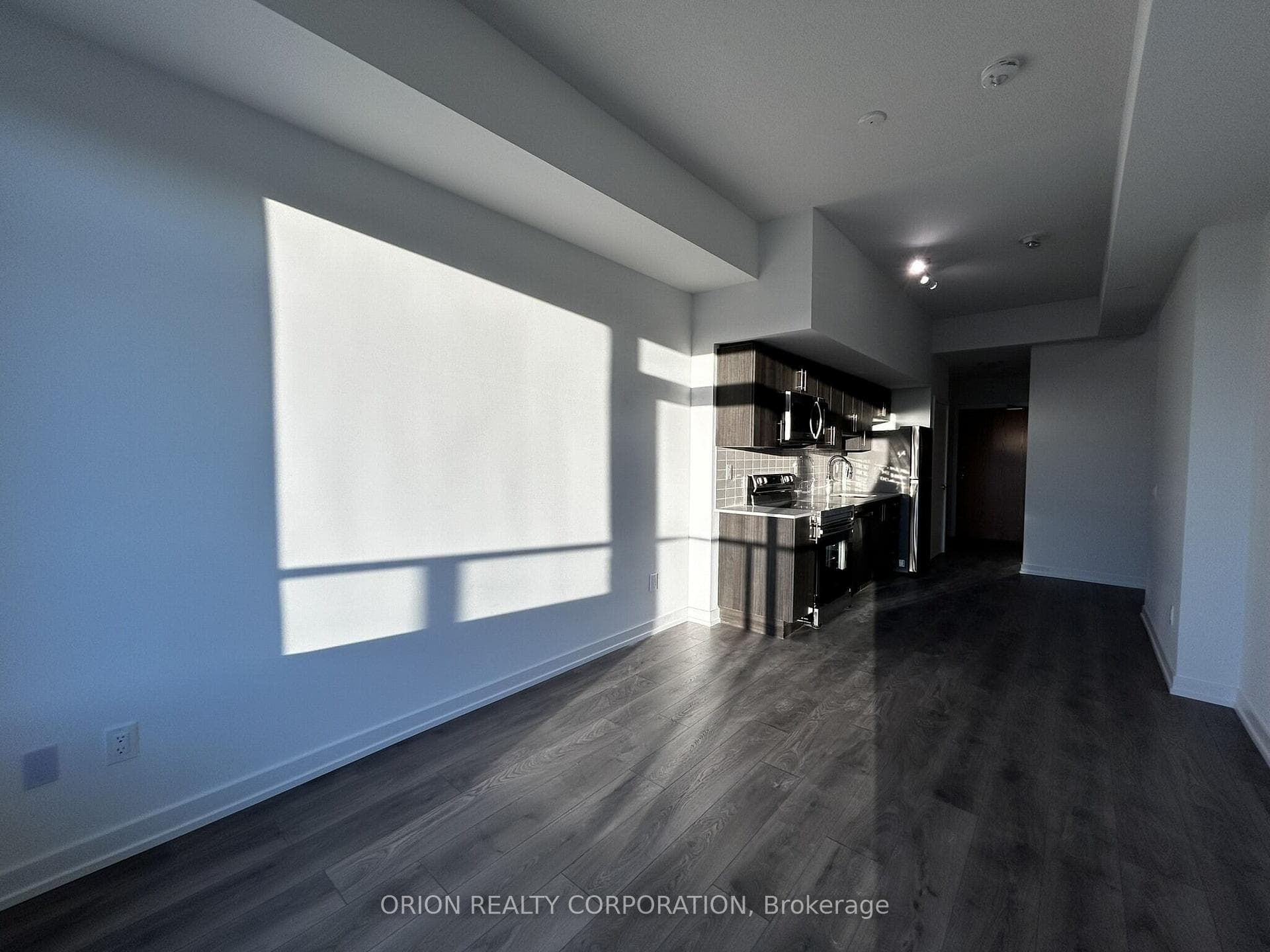 1435 Celebration Drive Unit 614 photo 4