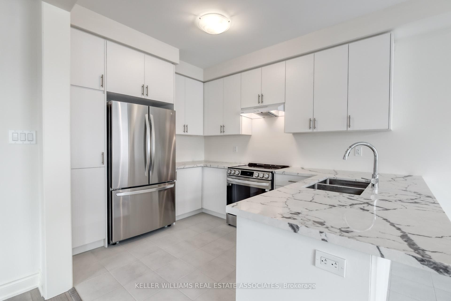 34 ATTWATER Drive photo 17