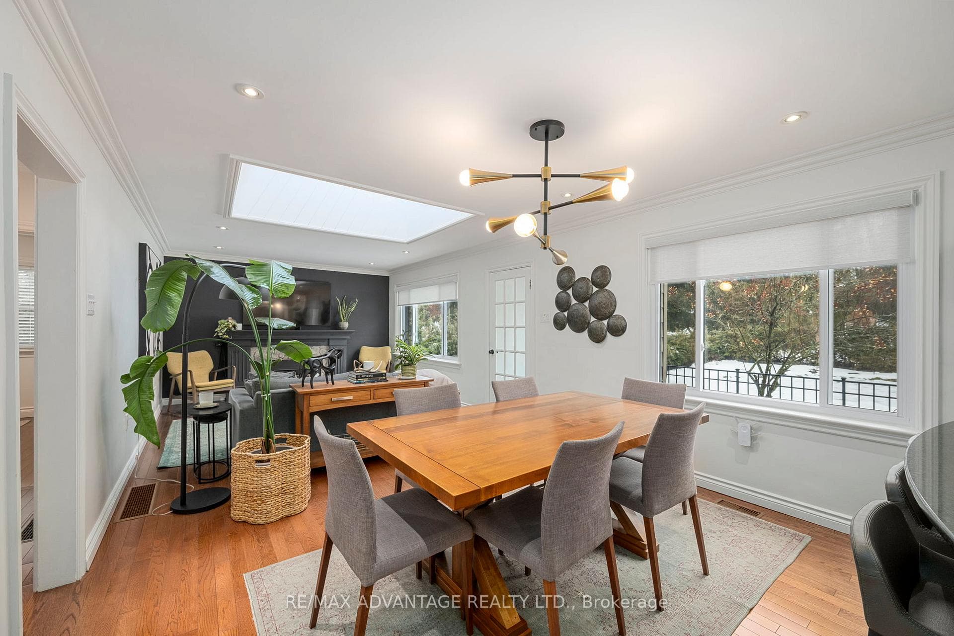 832 Sunninghill Avenue photo 8