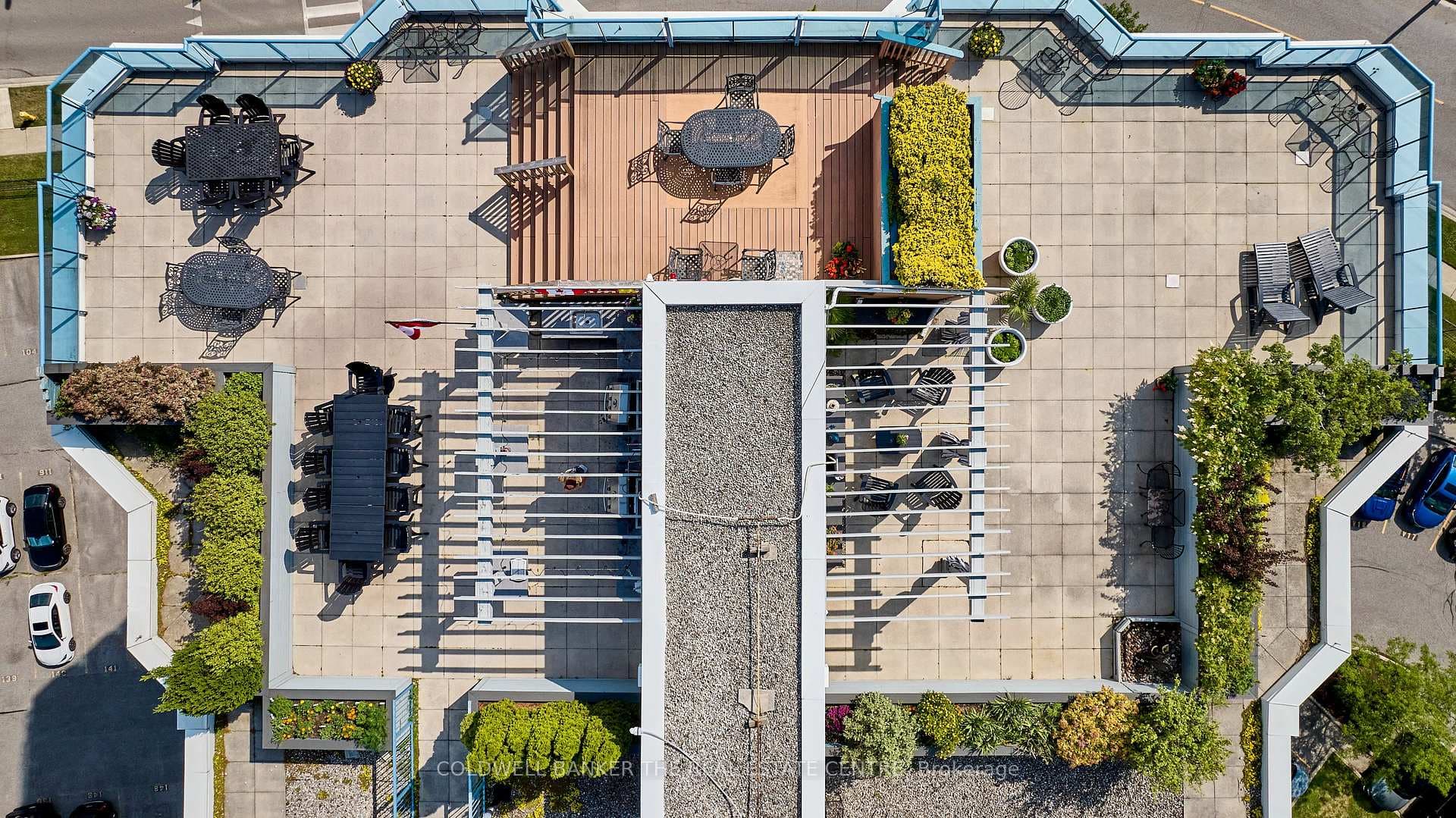 Birds eye of the roof top space