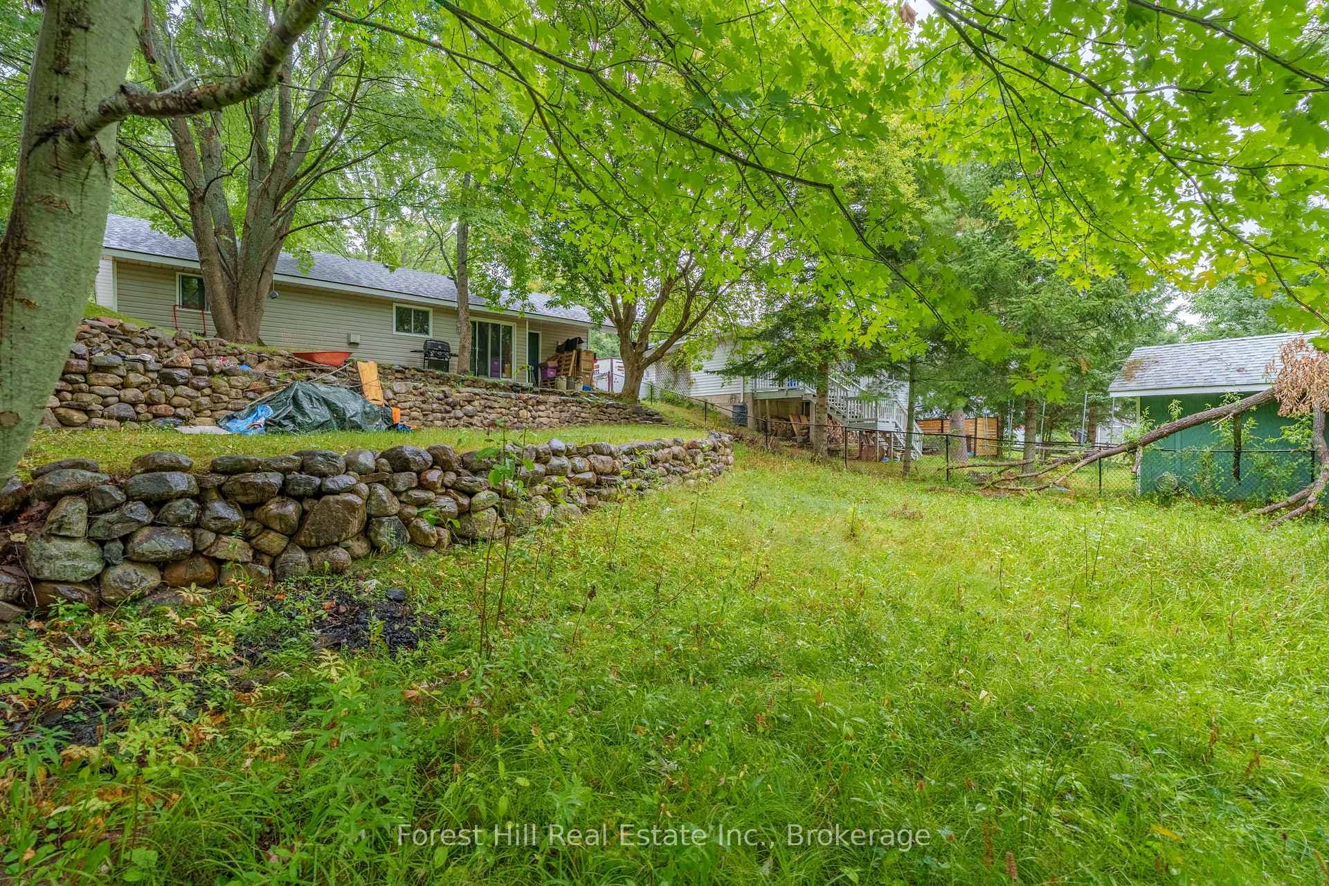 12 Crestview Drive photo 32