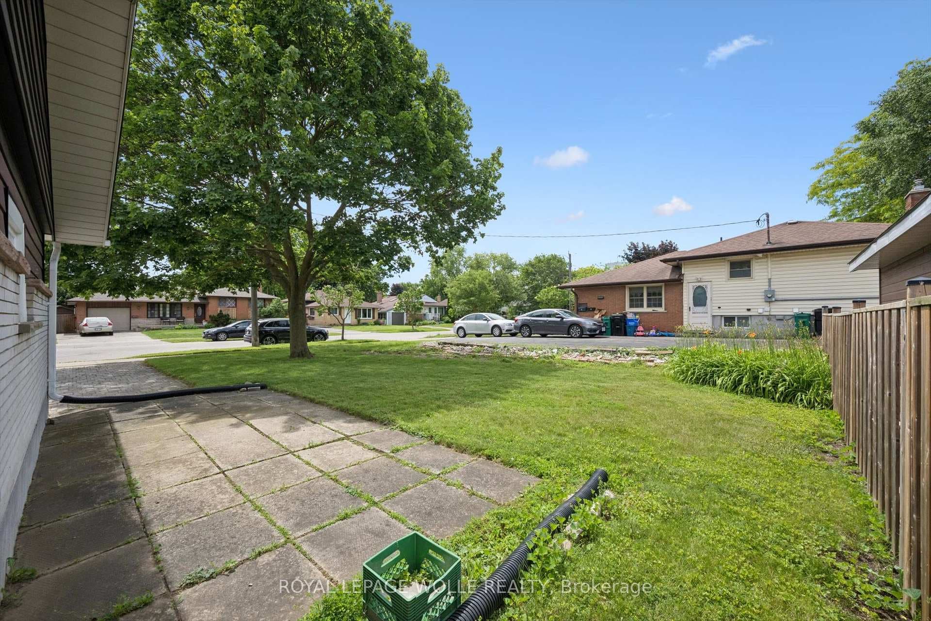 19 Weichel Street photo 38