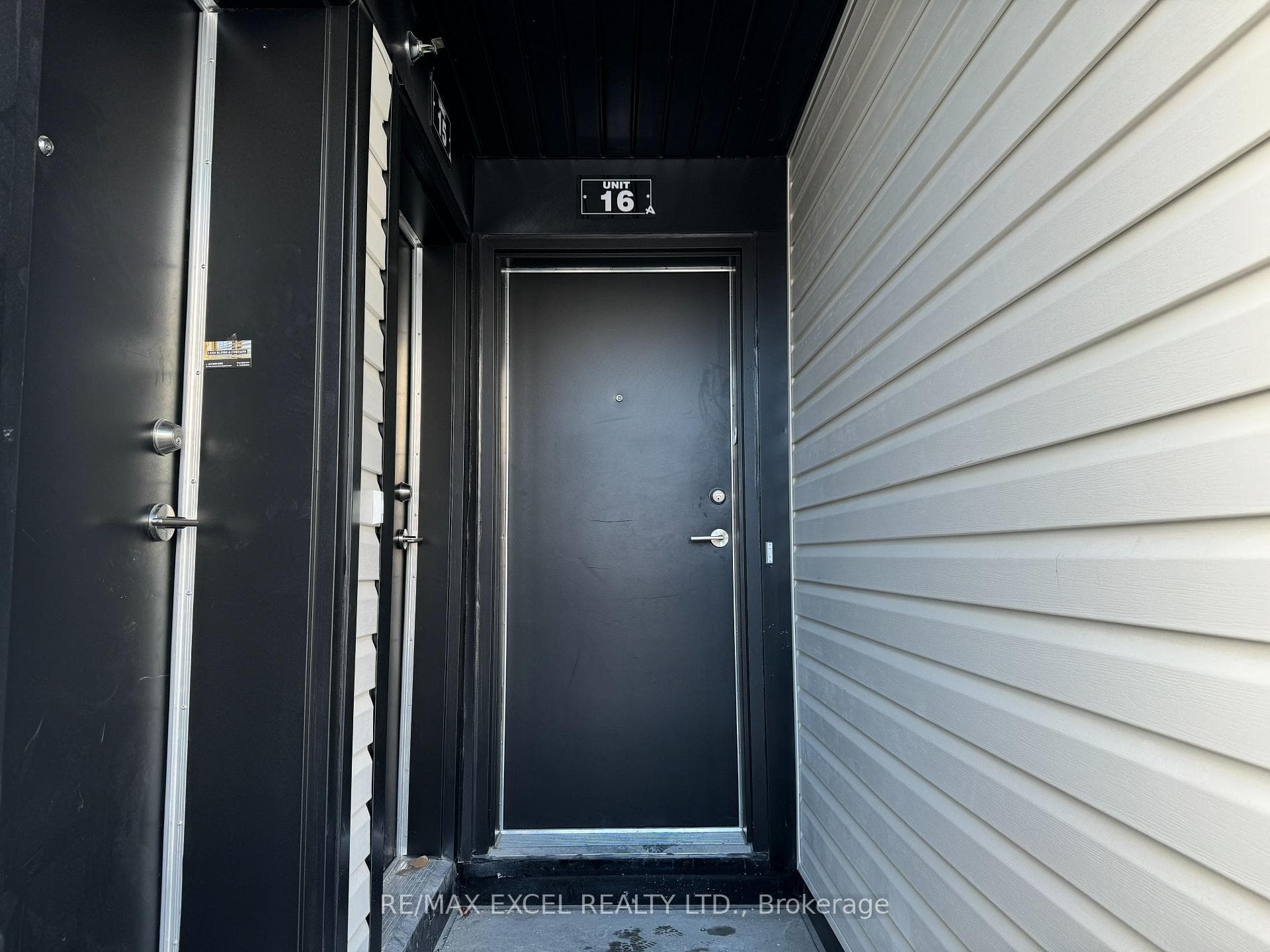 30 Liben Way Unit 16 photo 18