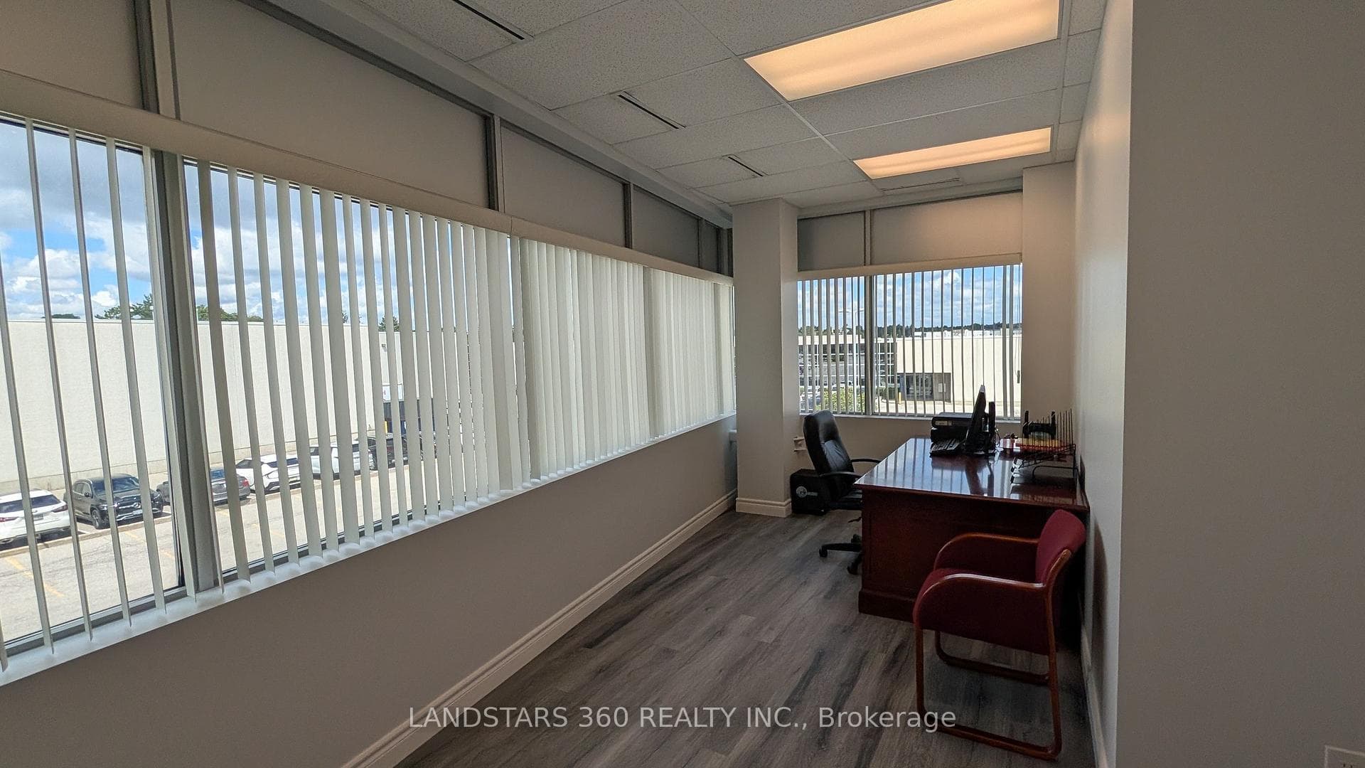 9140 Leslie Street Unit 211-212 photo 13