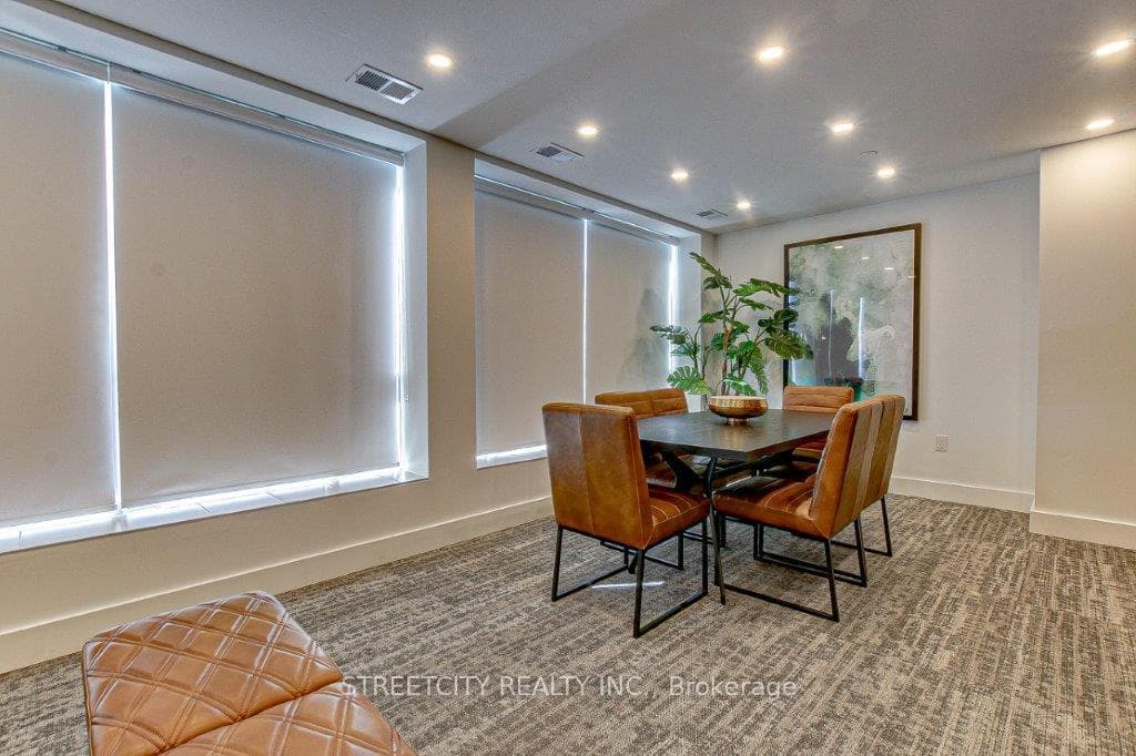 480 Callaway Road Unit 313 photo 14