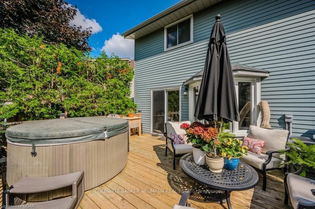 51 Thornhill Drive photo 35