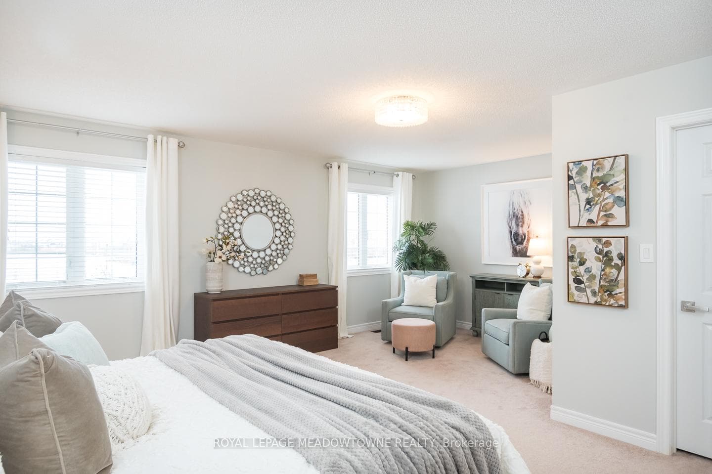394 Bessborough Drive photo 18