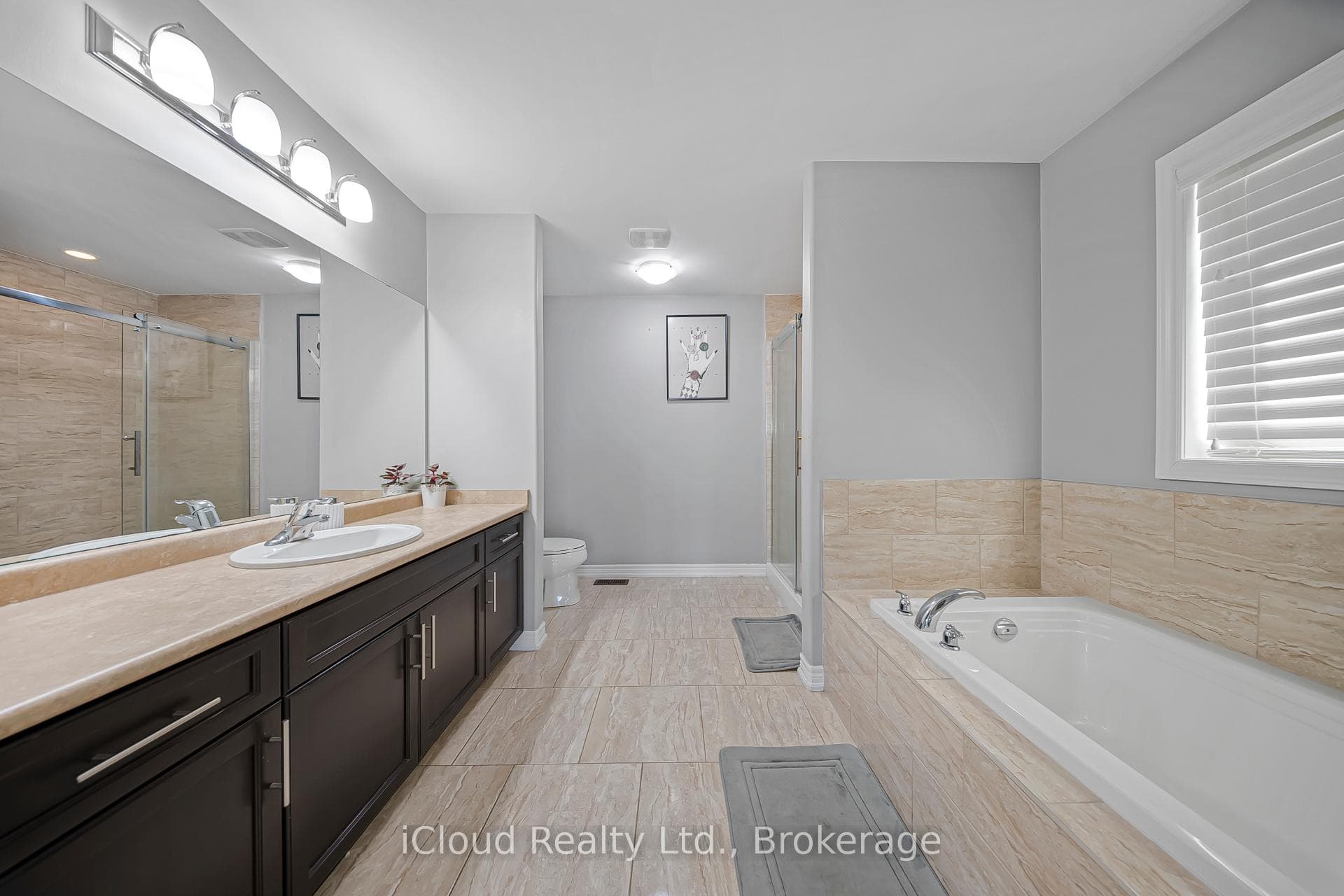 795 Robert Ferrie Drive photo 25