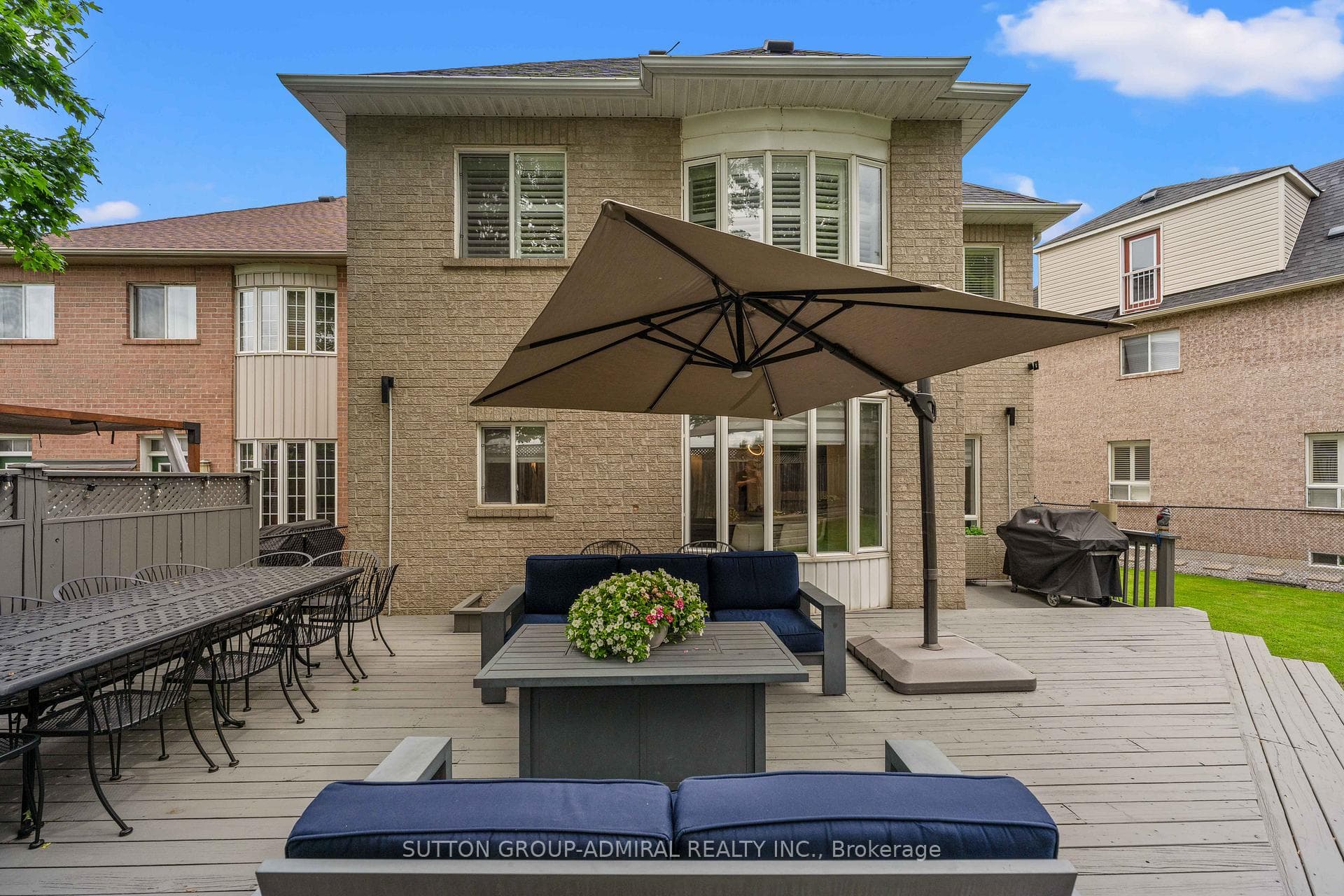 57 Bentwood Crescent photo 24