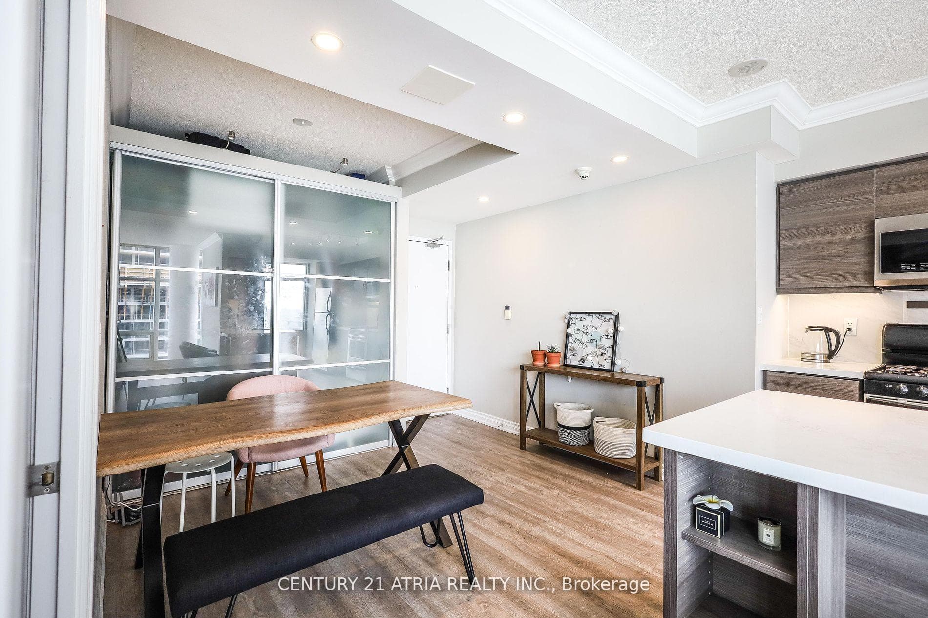 10 Navy Wharf Court Unit 4006 photo 7