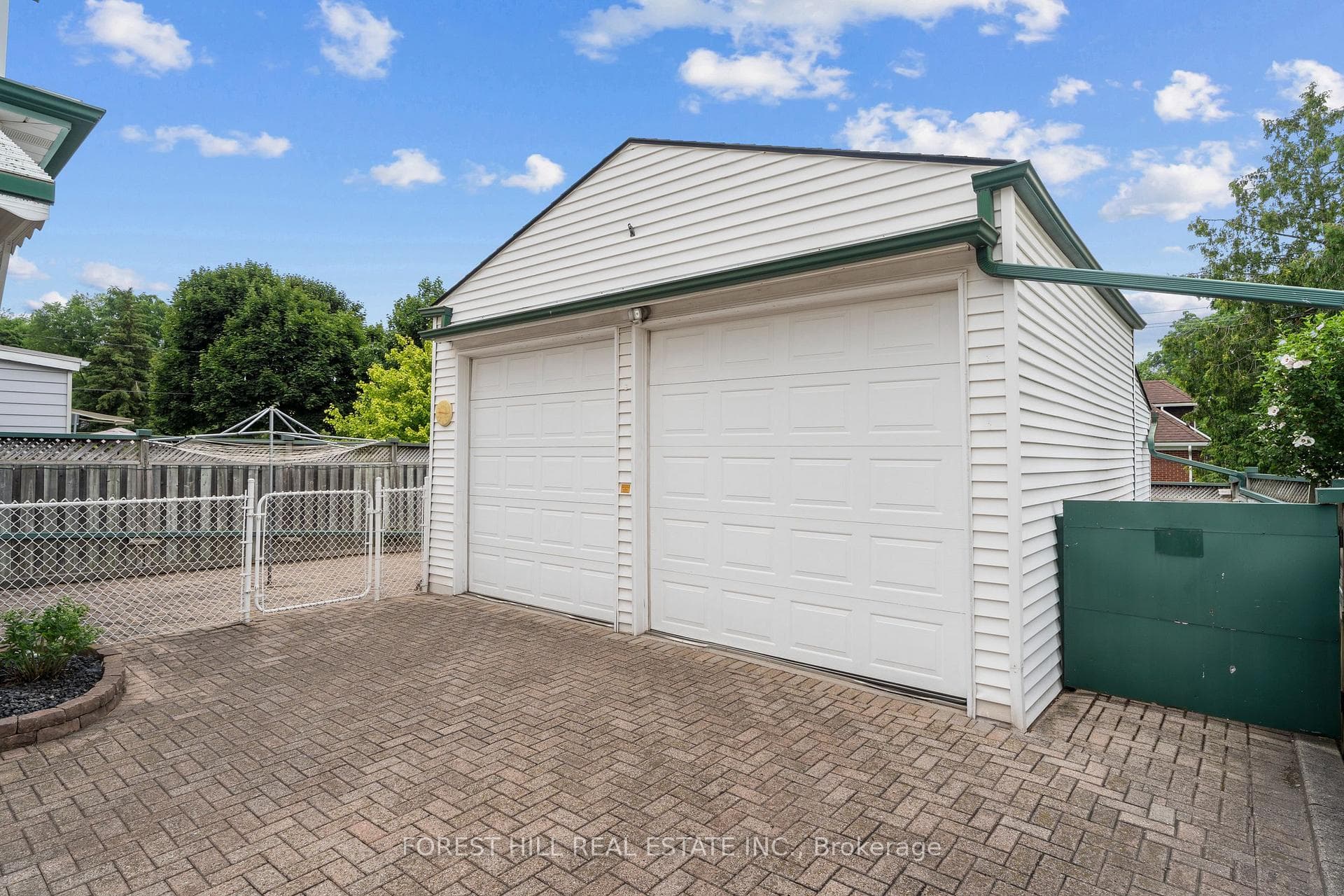 188 Wentworth Avenue photo 17