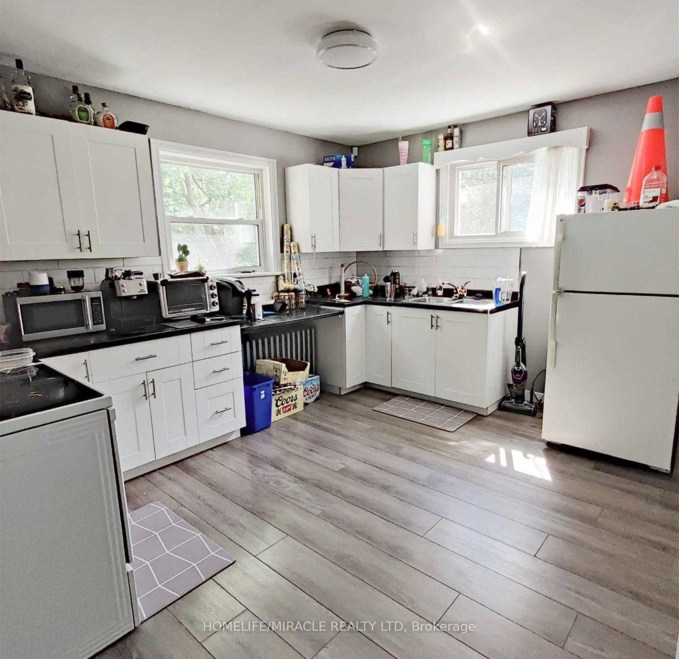 297 Morris Street photo 20