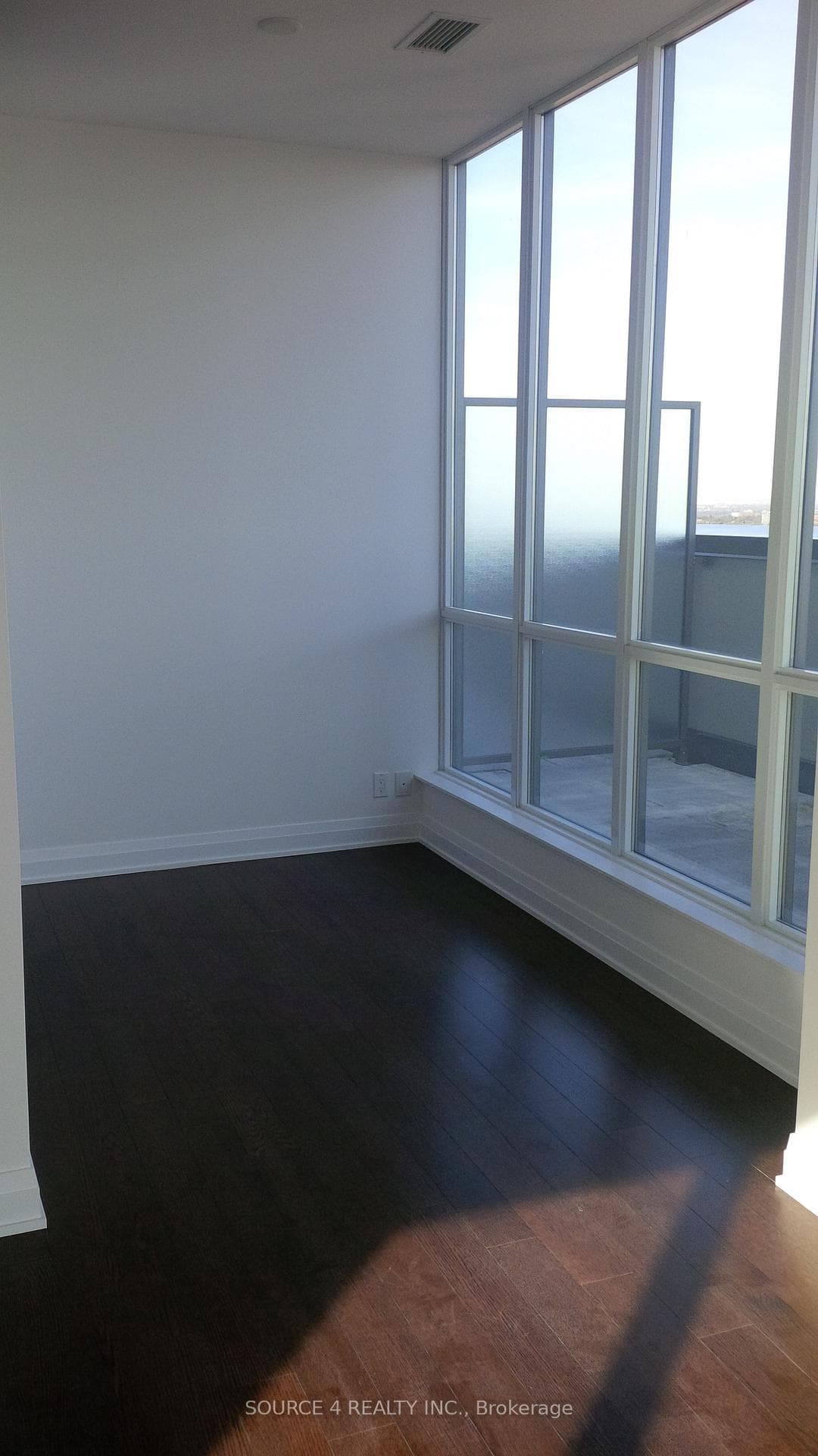 530 St Clair Avenue Unit 1903 photo 4