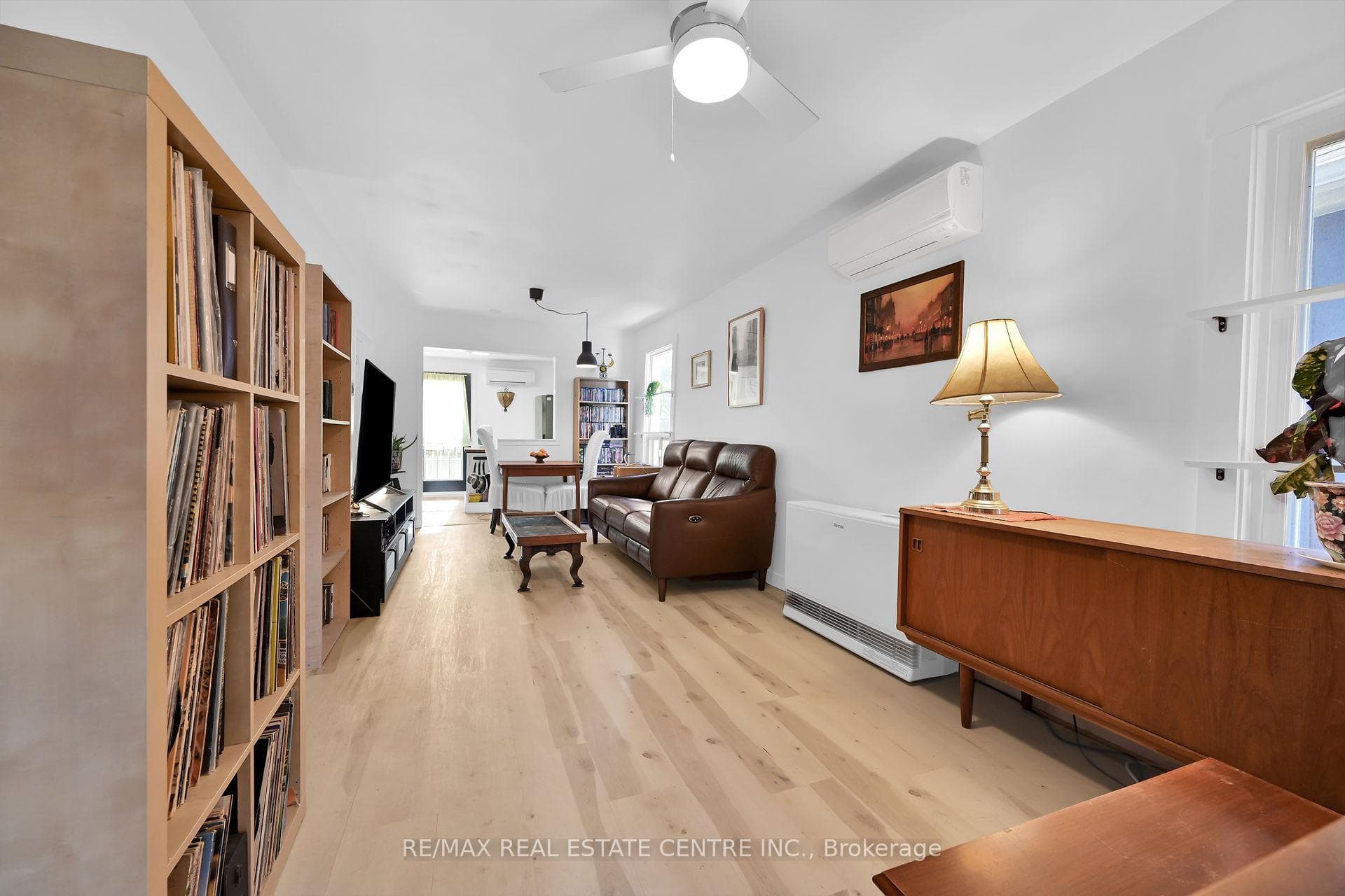 64 Argyle Avenue photo 9
