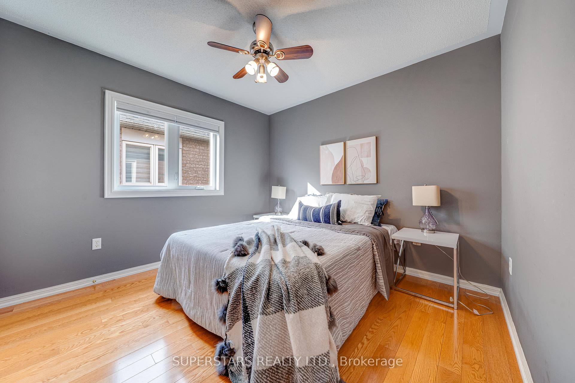 84 Fortune Crescent photo 21