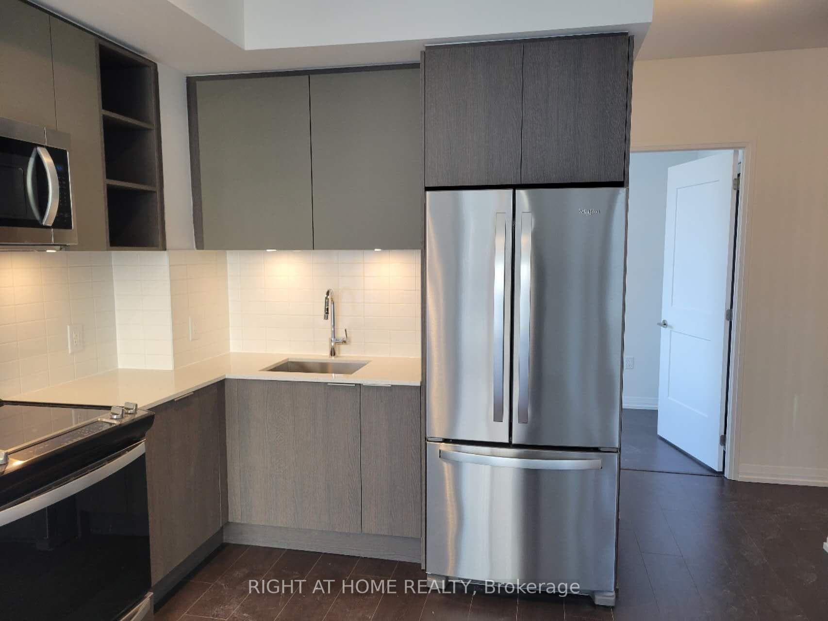 50 Dunfield Avenue Unit 2112 photo 6