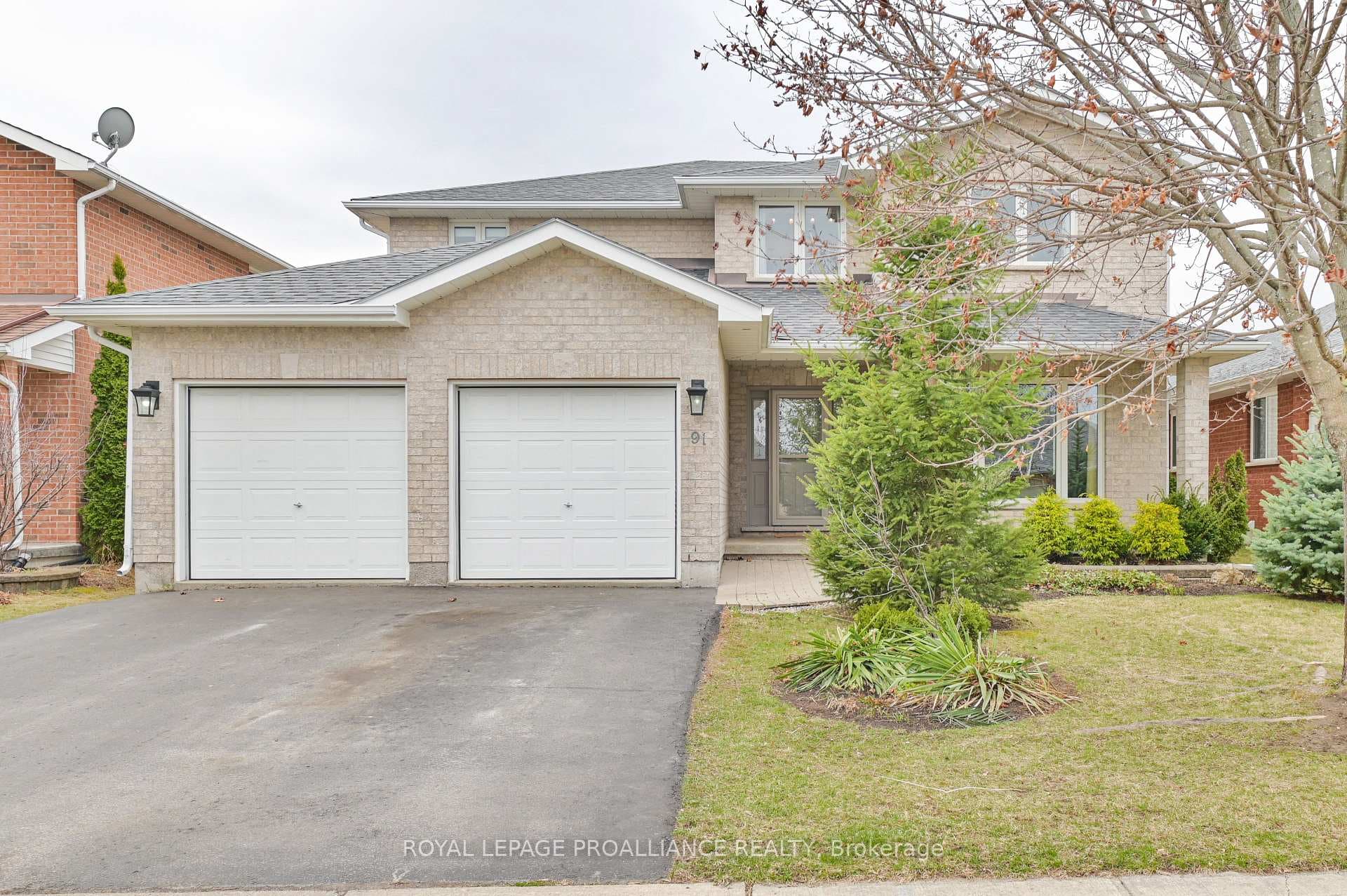 91 Hickory Grove photo 2