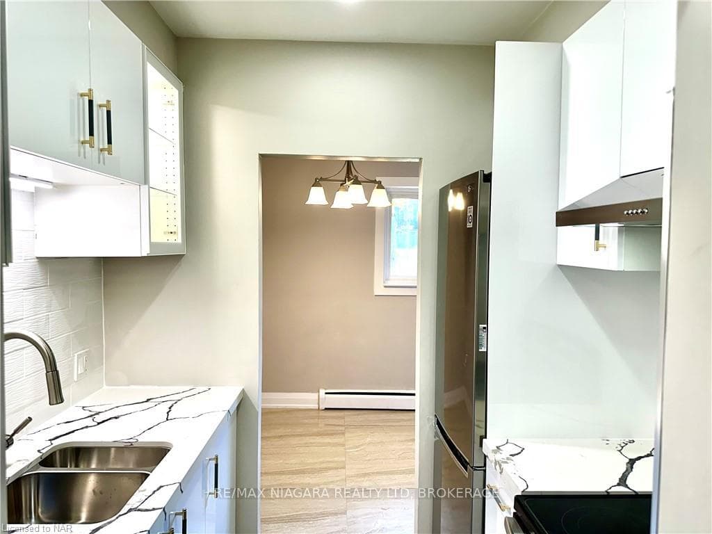 286 VINE Street Unit 9 photo 19