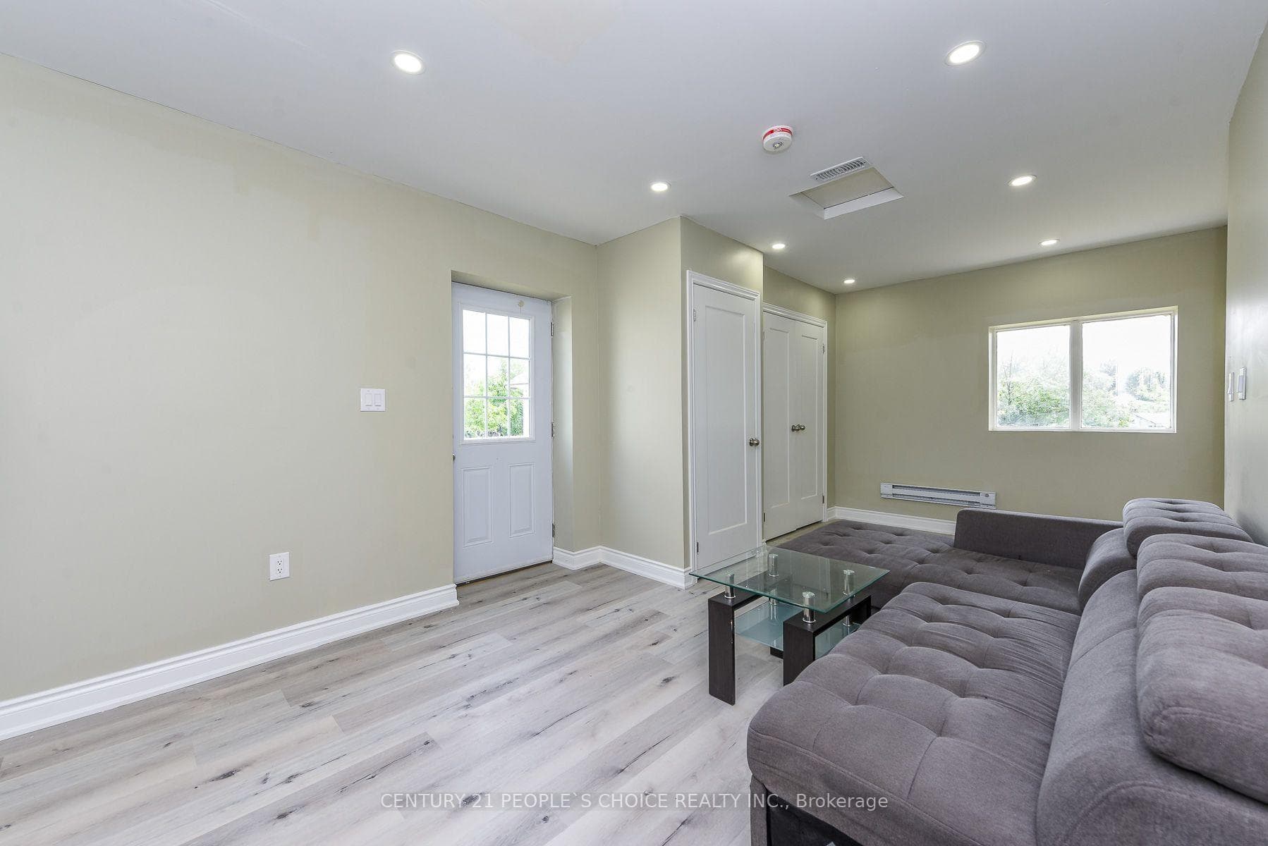 8 Fidelia Crescent photo 42