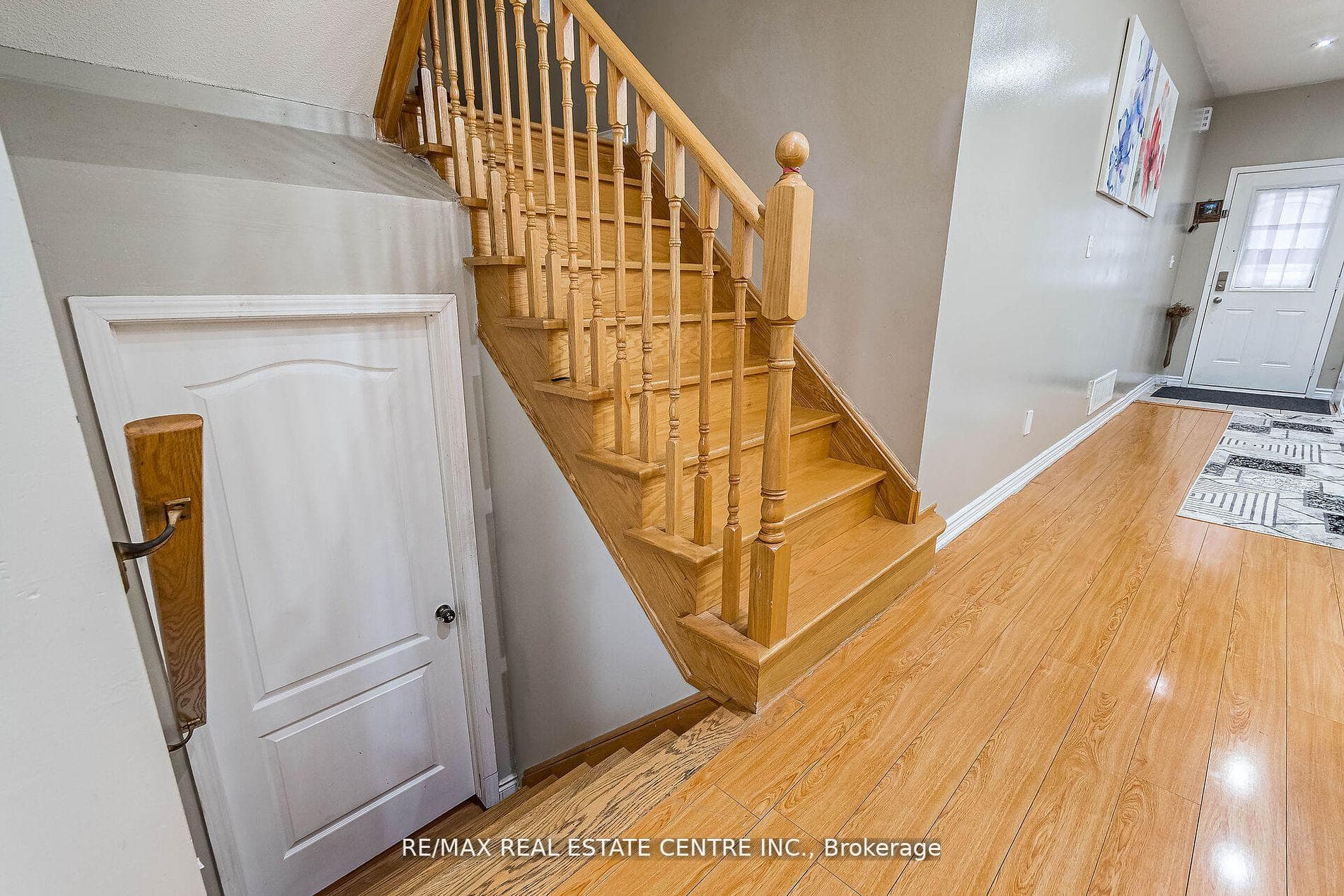 45 Commodore Drive photo 23