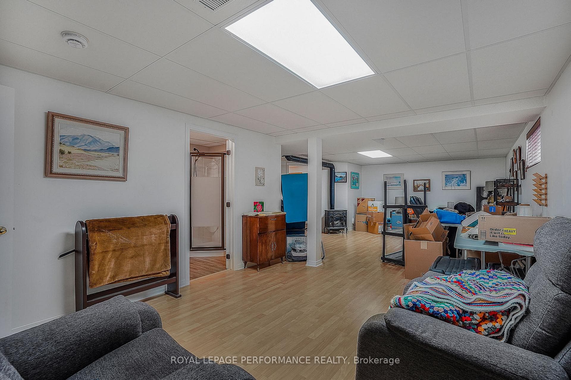 877 Pilon Street photo 19