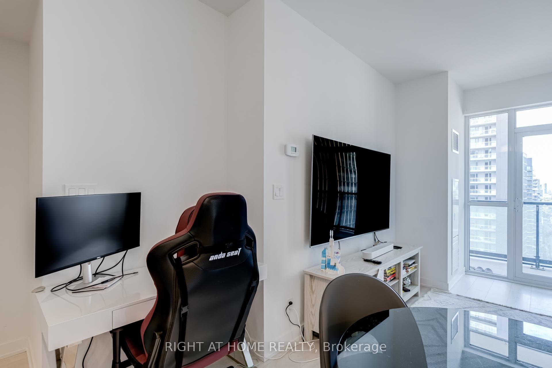 30 Ordnance Street photo 6